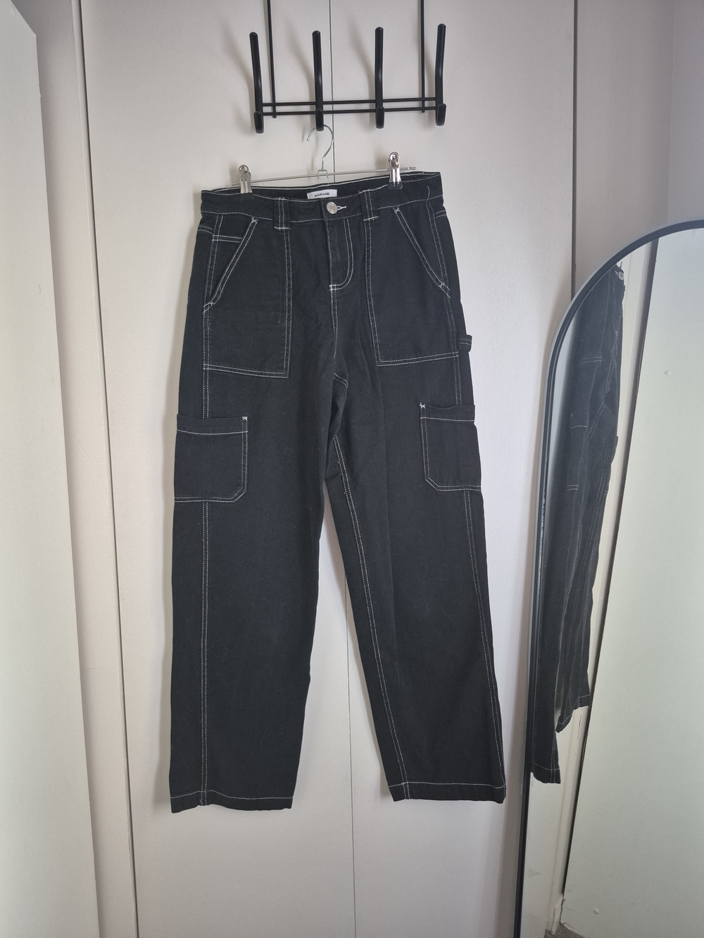 Garage Black Wide-Leg Cargo Jeans with White Contrast Stitching